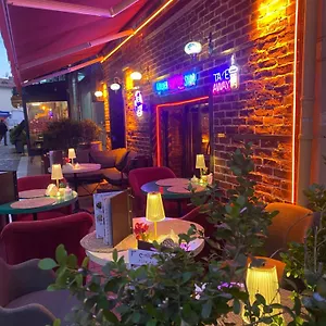 Golden Arrow Old اسطنبول