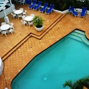 Santorini By The Sea 3*, Gold Coast Australia