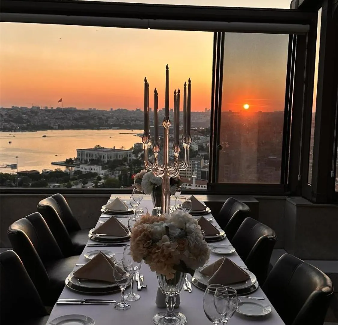Radisson Blu Hotel Istanbul Pera