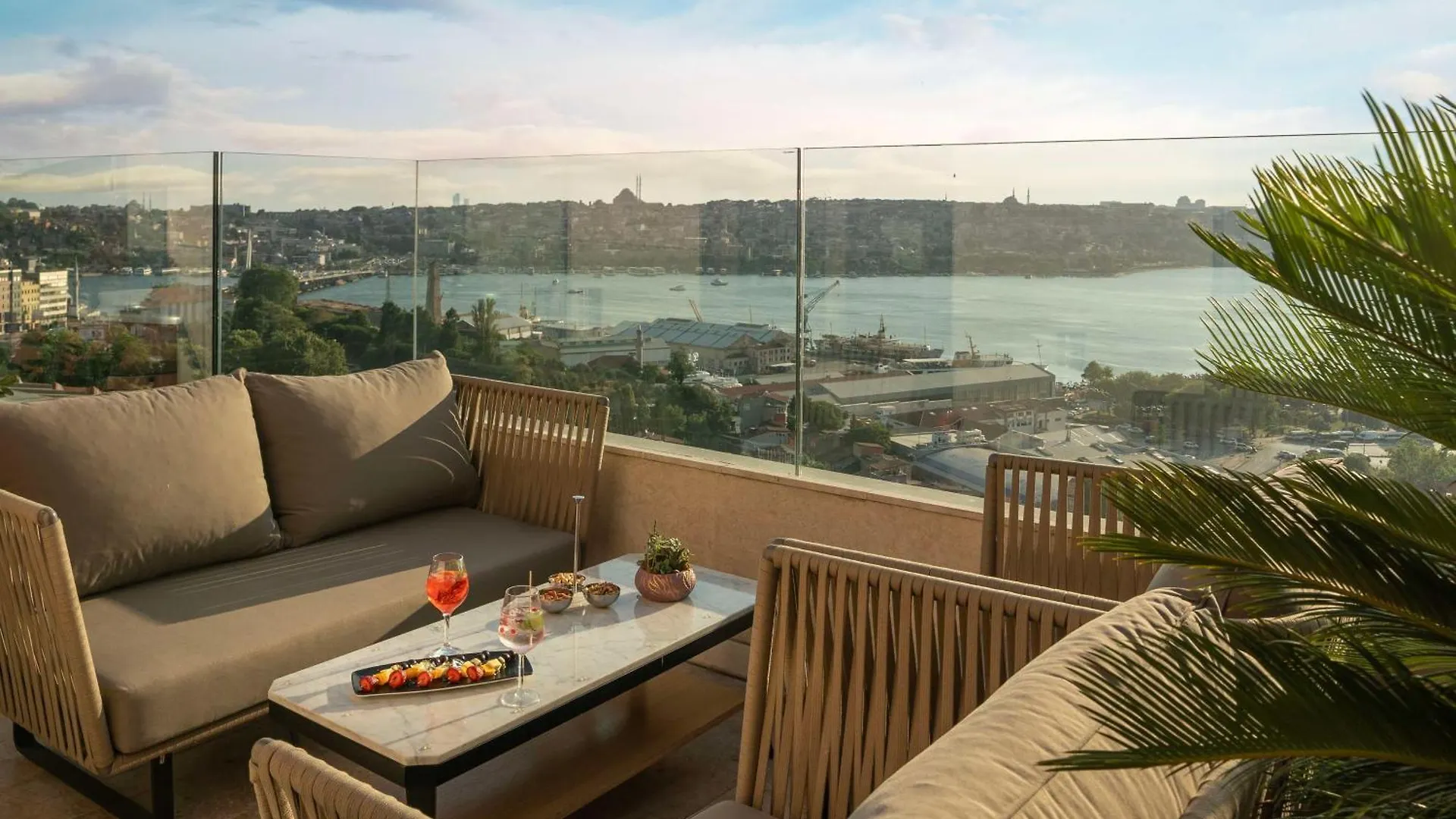 Radisson Blu Hotel Istanbul Pera
